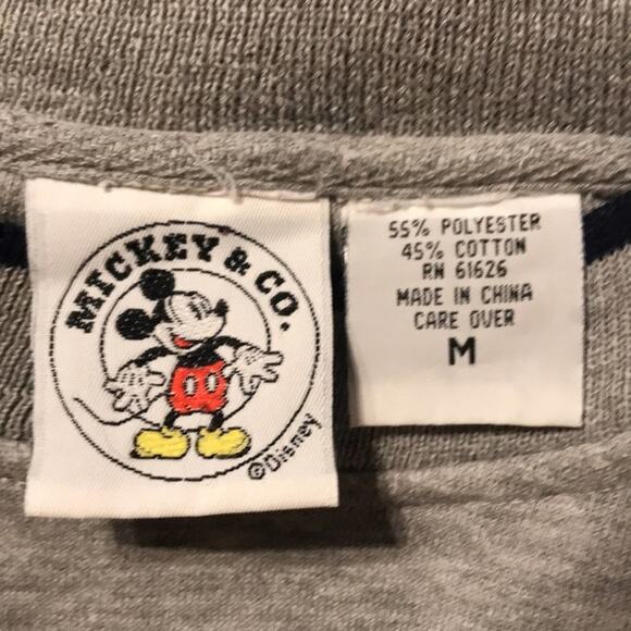 Disney M Vintage 90s Mickey & Co. Gray Men’s sweatshirt - Picture 5 of 9